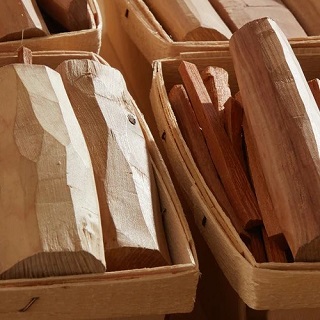 چوب‌های روشن (بلوند وودز)